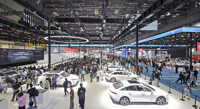 "손해보고 팔면 법적 책임"…中, ‘車 출혈경쟁’에 경고