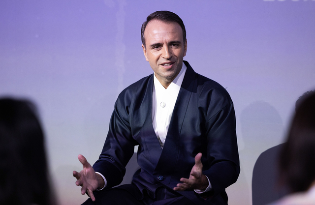 니콜라 파리 르노코리아 CEO가 13일 서울 광진구 그랜드 워커힐에서 열린 '필랑트 미디어 공개 행사'에서 기자들의 질의에 답하고 있다. 르노코리아 제공
