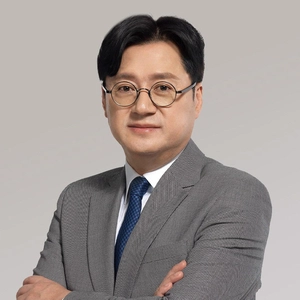 홍익펴 전 민주당 원내대표