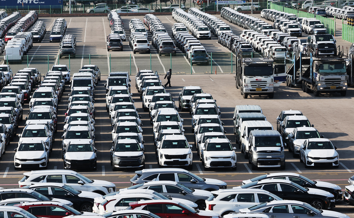 작년 자동차 수출 720억달러 역대 최대…친환경차 비중 확대