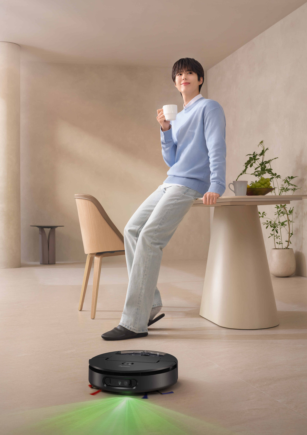 배우 박보검, 다이슨 새 얼굴로…로봇청소기 등 신제품 알린다