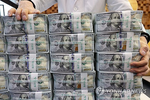 “해외주식 열풍에”…작년 일평균 외환거래액 807억달러 ‘역대 최대’