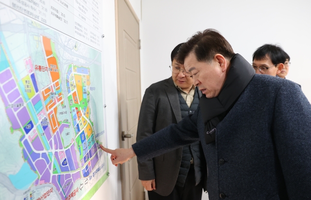 박승원 광명시장이 광명시흥tv  공사 현장을 방문했다.