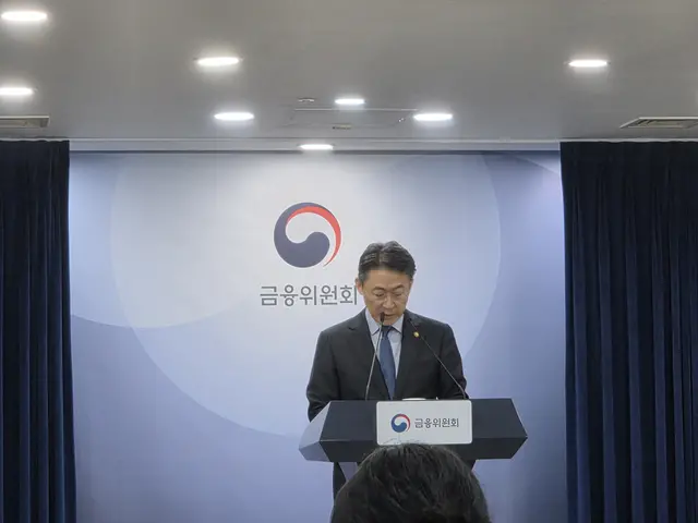 권대영 금융위원회 부위원장이 12일 상장폐지 개혁 방안을 발표하고 있다.