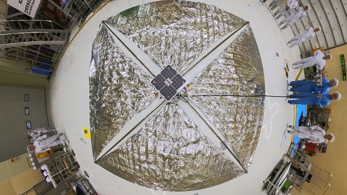 우주쓰레기, 태양돛 펼쳐 제거…전기밥솥 크기, 반복 운용 가능