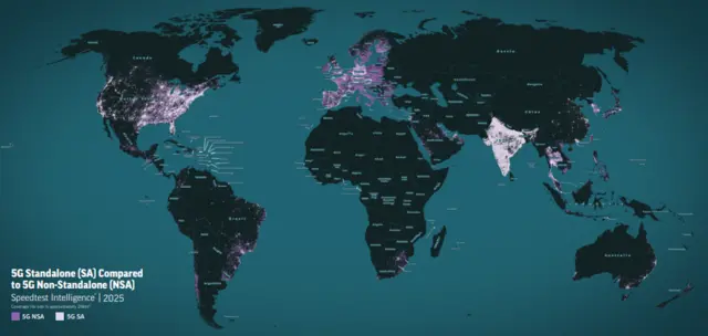 5G 단독모드(SA)와 5G 비단독모드(NSA)의 비교. 우클라 보고서 캡처.
