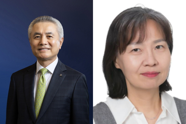 박종복(왼쪽) 전 SC제일은행 행장과 임승연 국민대학교 교수. [신한금융 제공]