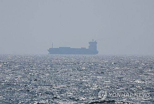 호르무즈 막히자 중국 나섰다…이란과 선박 통과 협상