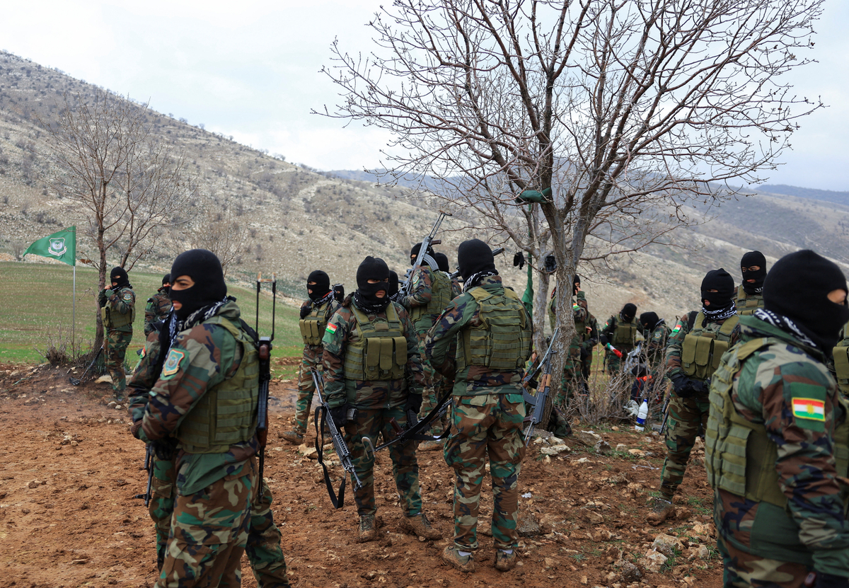 “우린 전쟁용 총잡이 아니다”…미 ‘러브콜’에 쪼개진 쿠르드