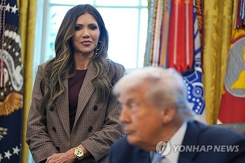 경질된 크리스티 놈 국토안보부 장관 [AP 연합뉴스 자료사진]