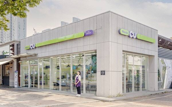 BGF리테일, 점유율 확대·외국인 매출 성장 기대...목표가는 유지 - 뉴스 썸네일 이미지