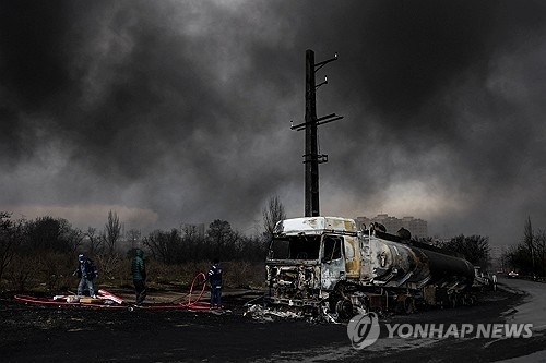 이스라엘 방송 “美, 이란 에너지시설 타격 자제 요청”