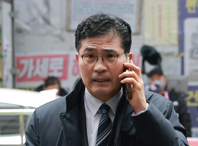 전북도지사 선거에 출마하는 이원택 더불어민주당 의원이 광역단체장 후보 면접에 참석하고 있다. [연합뉴스]