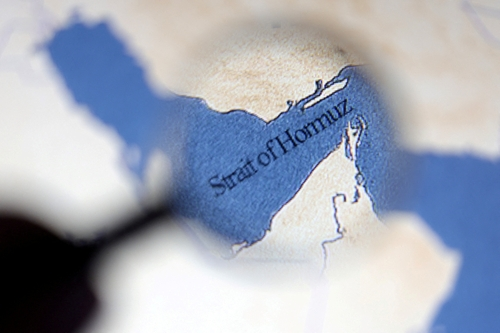 유가 급등의 원인으로 지목되는 호르무즈 해협. [로이터=연합뉴스]