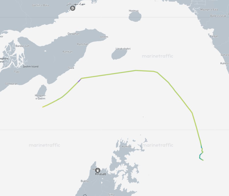 중국향 유조선, 이란 호르무즈 봉쇄 처음 뚫었다