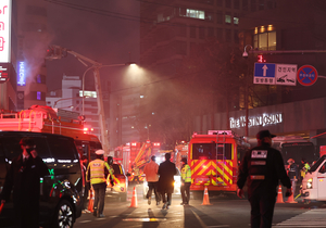 서울 소공동 빌딩 게스트하우스서 불, 3명 중상…오세훈 “수습에 만전”