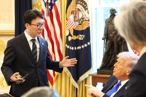 미북 정상회담 성사될까… 방중 앞둔 트럼프, 북미대화에 깊은 관심 표명