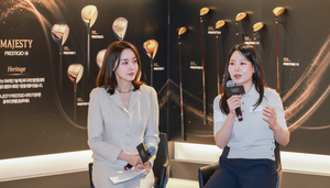 [포토] 인사말하는 김자영 프로