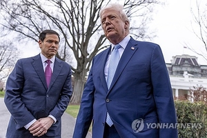 [짚어봅시다] 48시간에서 5일로… ‘트럼프의 유예’, 협상인가 연막인가