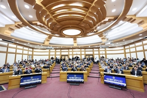 한국사회공헌협회-스승의날 영어연구소 합작, ‘수능특강영어 변형문제’·‘3월 모의고사 변형문제’·‘분석지 교육나눔’ 전개