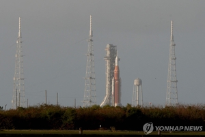 중동전쟁 속 “달을 향해 갑니다”…반 세기 만의 도전, 아르테미스 2호 발사 ‘D-1’