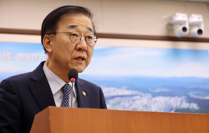 ‘재택근무’ 부활 가능성… 李대통령 “출퇴근 시간 유연화, 선제적으로 시행”