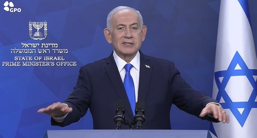 영상 메시지 발표하는 베냐민 네타냐후 이스라엘 총리. [이스라엘 총리실 제공 영상 캡처]