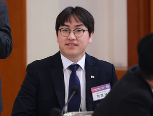 李대통령 “넘어가지 마라” 지침에… 하정우, 부산 보궐출마 정청래 삼고초려 ‘선 긋기’