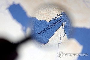 휴전 발표 후 처음으로 초대형 유조선 3척 호르무즈 통과