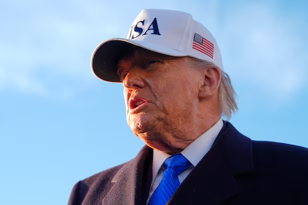 美, 군함 15척 동원해 호르무즈 ‘역봉쇄’ 시작…트럼프 “이란이 합의 간절히 원해”