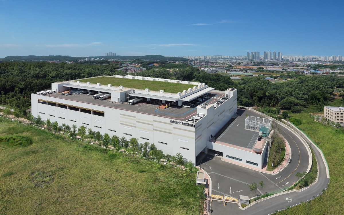 에스티엘, 2센터 '스마트물류센터 인증 2단계' 획득... 물류 운영 경쟁... - 뉴스 썸네일 이미지