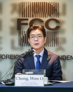 [포토] 정원오 후보, 서울외신기자클럽 기자간담회