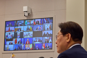 “방관할 수 없는 이해 당사국”… 李대통령, 호르무즈 항행 보장에 ‘주도적 동참’ 천명