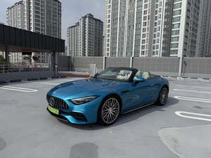 [돈+Cars] 4기통의 반전…퍼포먼스·일상 품은 로드스터 ‘AMG SL 43’