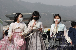 [날씨] 화요일, 아침 최저 2도 ‘꽃샘추위’…고농도 황사에 대기질 ‘나쁨’