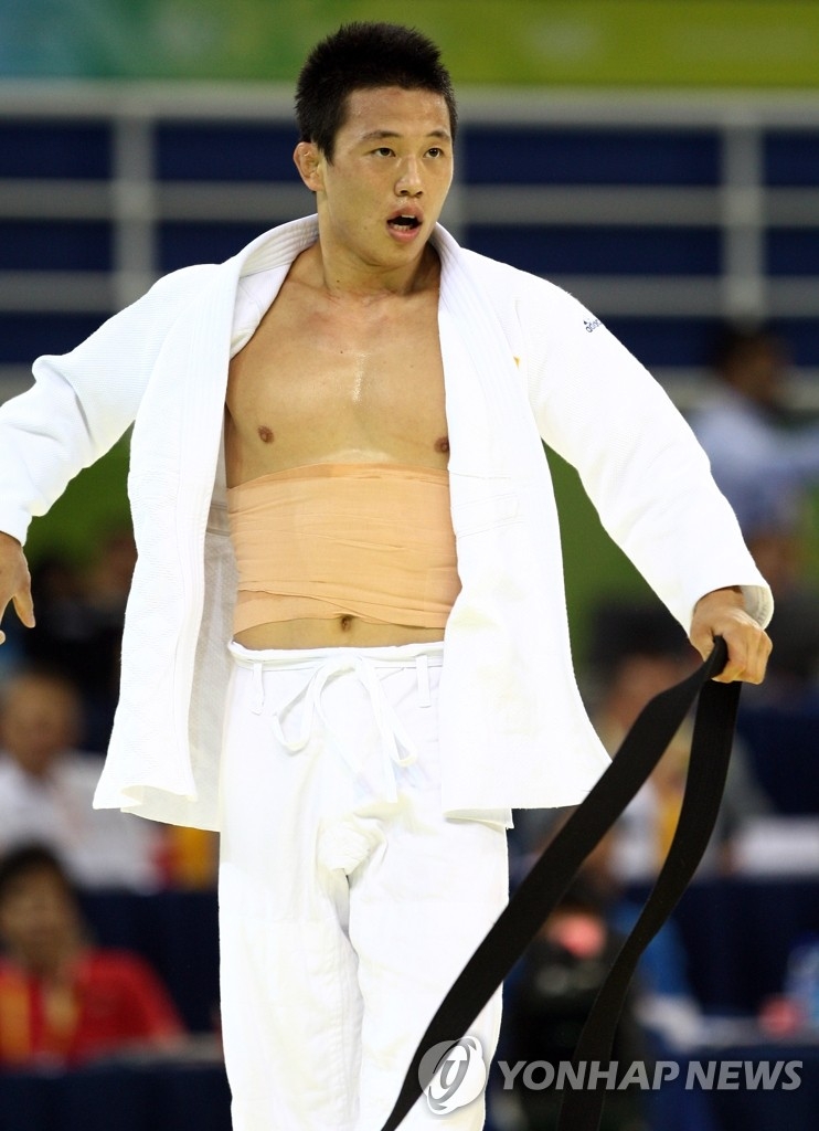 ‘미성년 성폭행’ 유도 왕기춘, 6년 복역 마치고 내달 1일 출소