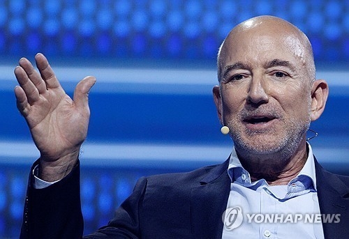 아마존 팟캐스트, '모든 것의 수익화' 전략으로 방향 선회 - 뉴스 썸네일 이미지