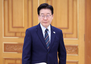 李대통령 “산재 사망률 OECD 1위 오명…법·제도 빈틈없이 정비”