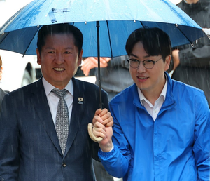 [속보] 초등생에 ‘오빠 발언’ 정청래·하정우, 고발당했다…아동학대 혐의