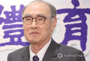 학문과 정치의 경계 허문 거목, 이홍구 전 국무총리 별세… 향년 92세