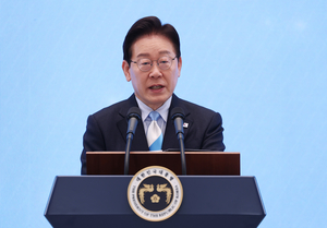 李대통령 “부동산 불패 신화 없다… 정상화는 피할 수 없는 흐름”