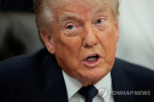 발언하는 트럼프 미국 대통령. 로이터=연합뉴스.