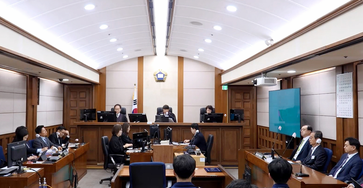 한덕수 2심서 징역 15년… 1심보다 형량 8년 줄어