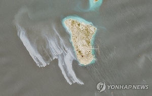이란 원유 바다로 샌다…고의 유출 의혹