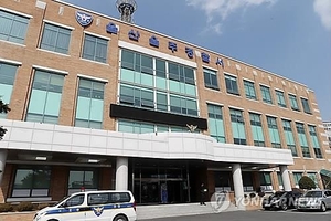 울산 아파트서 50대 여성·10대 딸 숨진 채 발견…경찰 조사