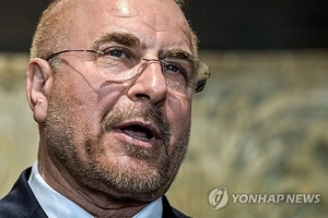 이란 의회 의장 “준비 완료, 깜짝 놀랄것”…트럼프 경고에 대응