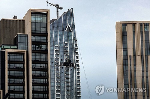 2800발 미사일 공격받은 UAE…“이란에 비공개 보복 공격” 정황