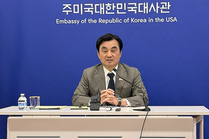 안규백 “美에 ‘호르무즈 통항’ 단계적 기여 방안 검토 입장 전달”
