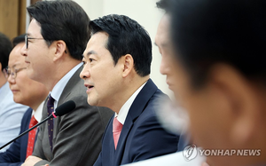 장동혁 “수금 욕심 뿐인 李대통령…숟가락 얹을 자격도 없는 조폭 마인드”