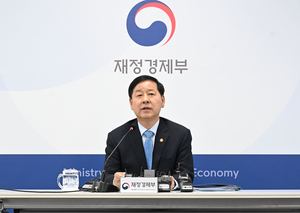 중동 전쟁·금융 불안 속…구윤철, 런던서 韓경제 세일즈
